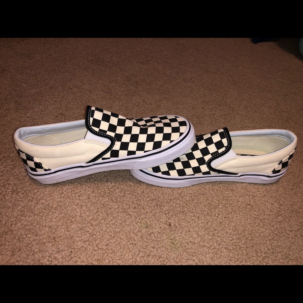 checkered vans